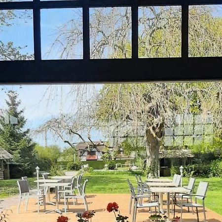 Logis Auberge Des Aulnettes Эрувиль-Сен-Клер Экстерьер фото