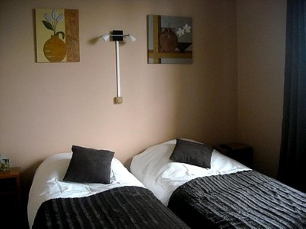 Logis Auberge Des Aulnettes Эрувиль-Сен-Клер Экстерьер фото