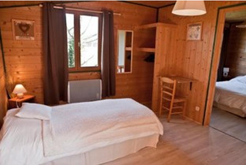 Logis Auberge Des Aulnettes Эрувиль-Сен-Клер Экстерьер фото