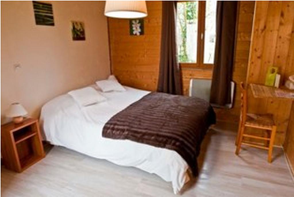 Logis Auberge Des Aulnettes Эрувиль-Сен-Клер Экстерьер фото